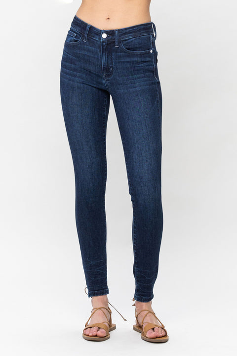 Mid Rise Classic Dark Skinny 82505