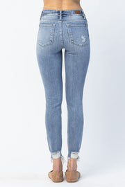 Mid Rise Waistband Detail Skinny Jean 82408