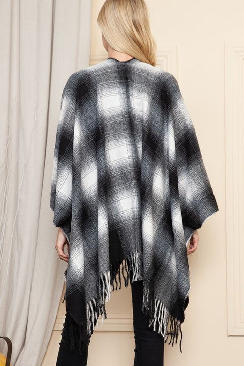 Academia Black Plaid Fringe Kimono 60% OFF