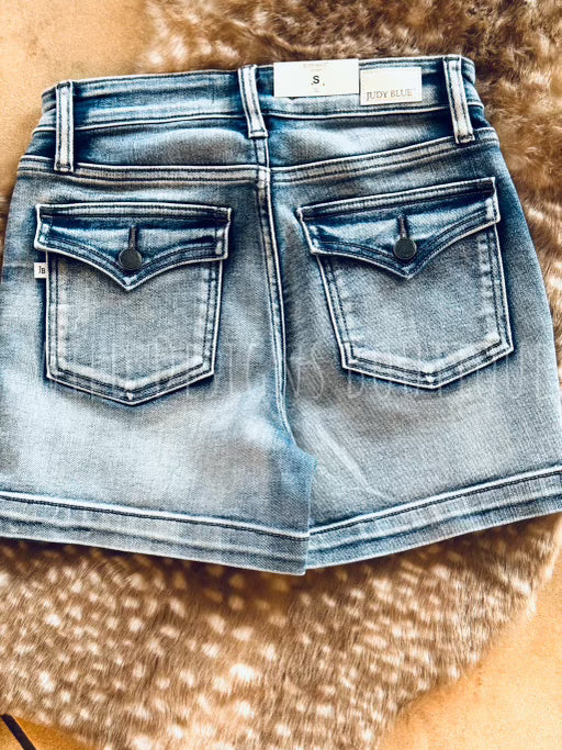 Mid Rise Pocket Flap Shorts 15274