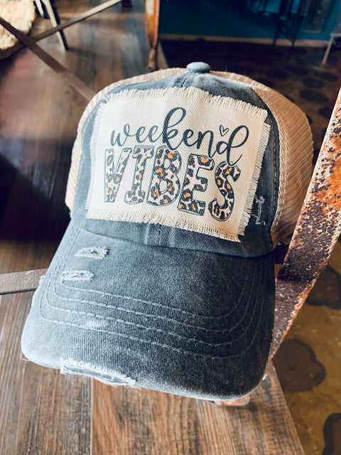 Weekend Vibes Frayed Patch Charcoal/Beige Hat