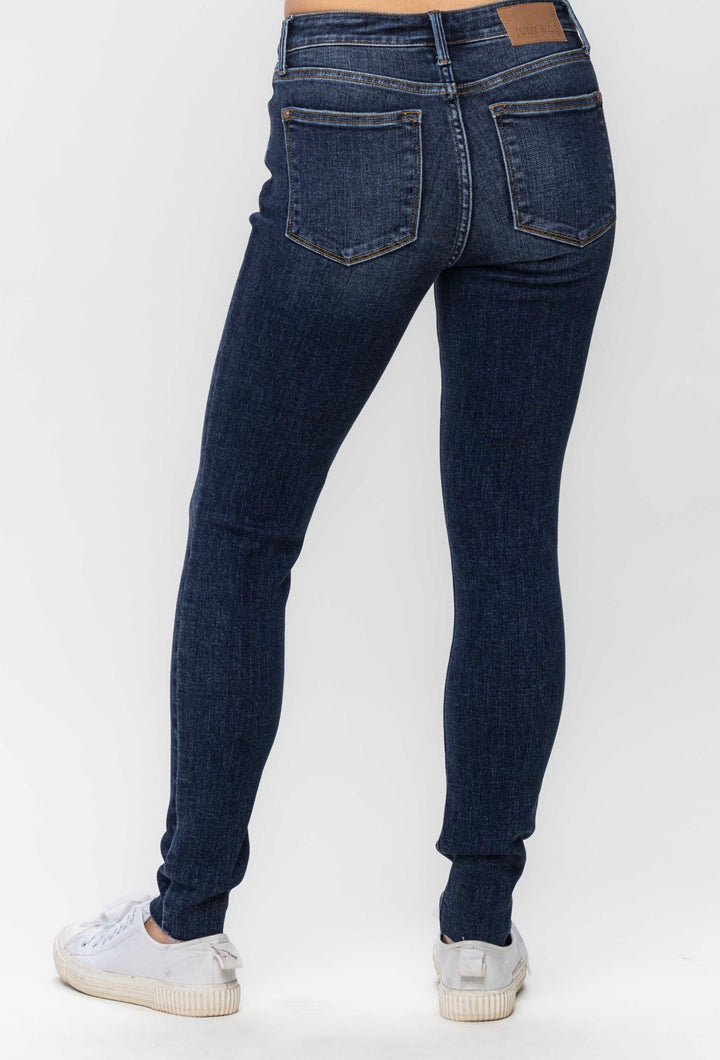 Mid Rise Vintage Raw Hem Skinny JB 82527