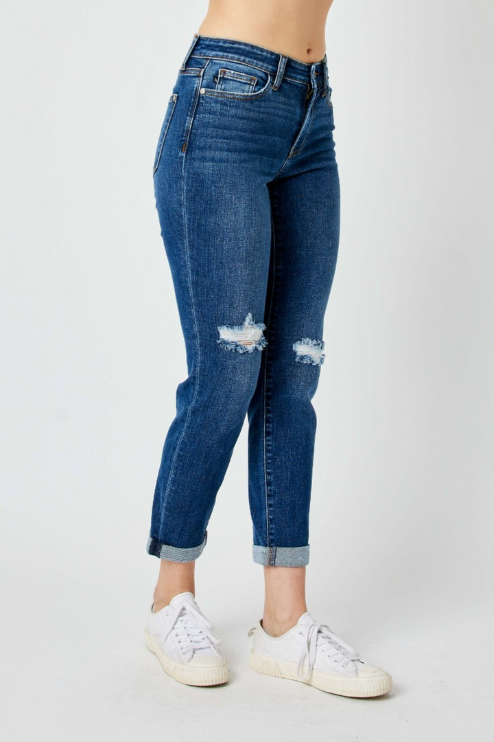 Mid Rise Distressed Slim JB 82607
