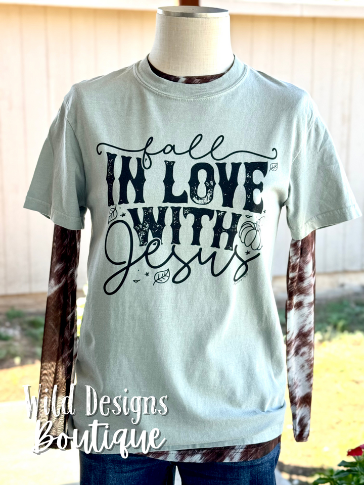 Fall in Love with Jesus Graphic Tee