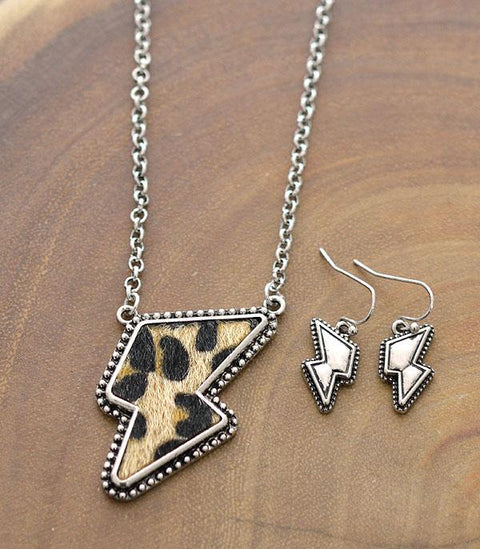Lightning Bolt Necklace Leopard